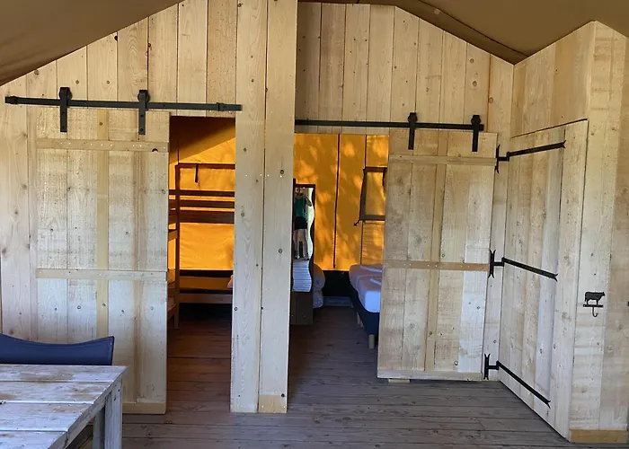 Роскошный шатер Large Safari Tent With Terrace On Nature In France Saint-Desire